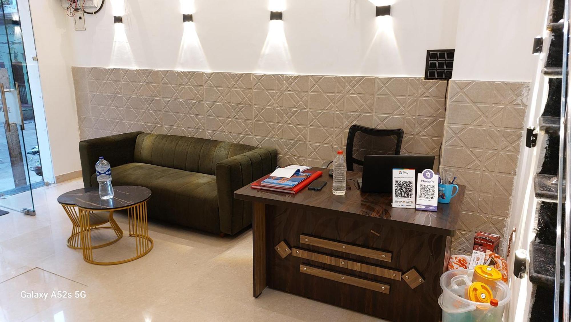 Narayani Paying Guest House 瓦拉纳西 外观 照片