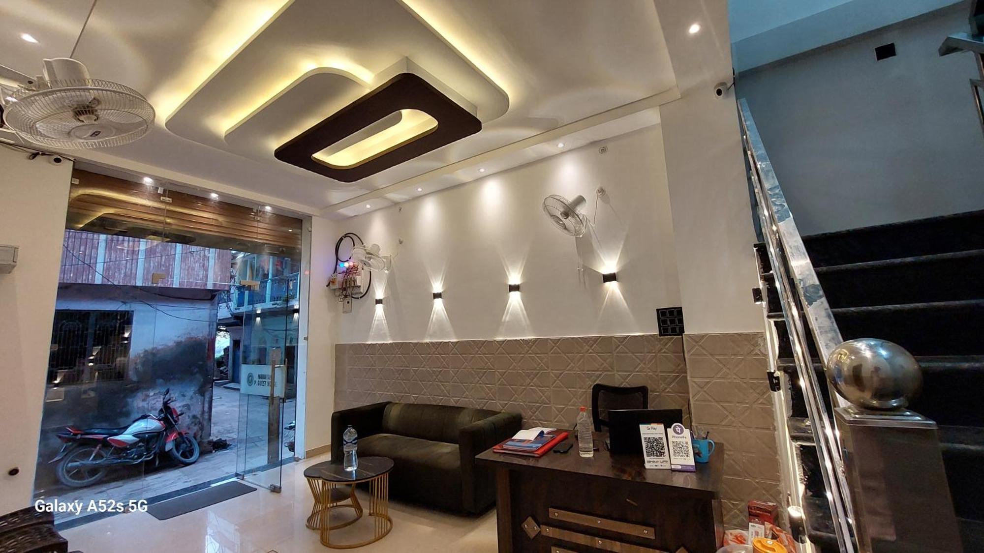 Narayani Paying Guest House 瓦拉纳西 外观 照片