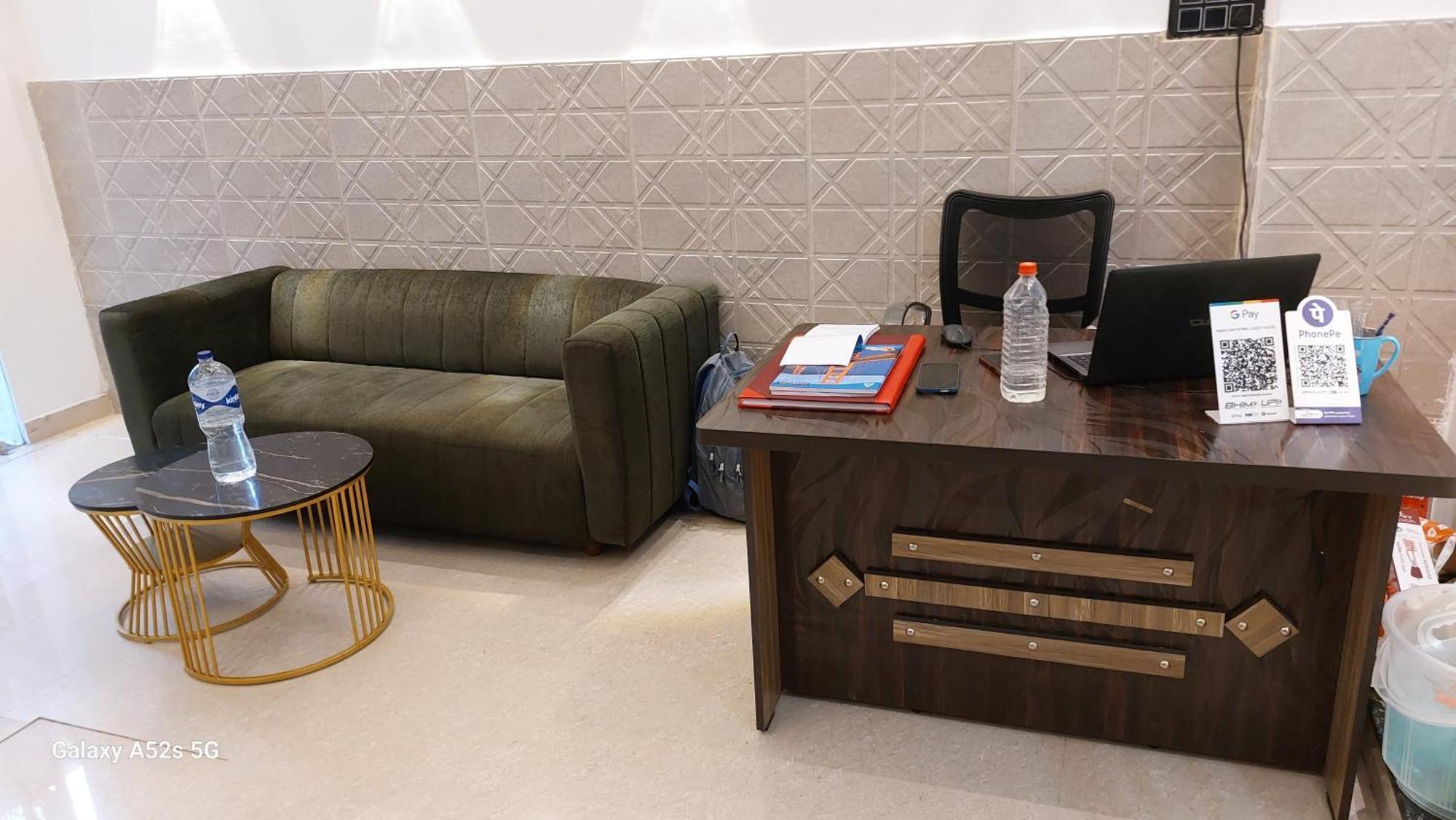 Narayani Paying Guest House 瓦拉纳西 外观 照片